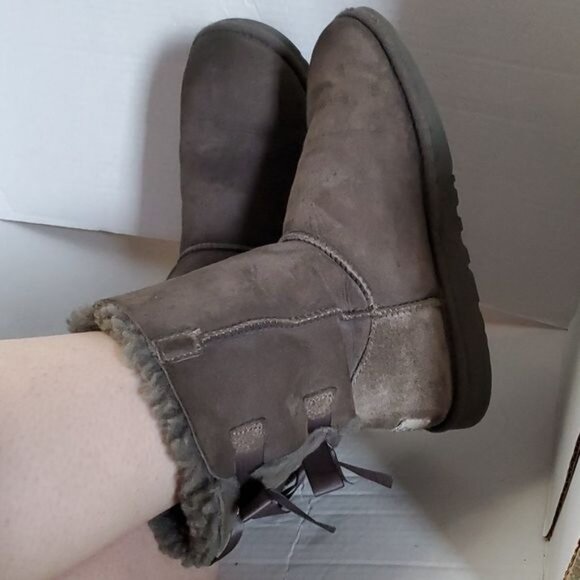 UGG Australia Bailey Bow II Boots Suede Leather Gray Winter Women's WOMAN'S 6 - Picture 15 of 16